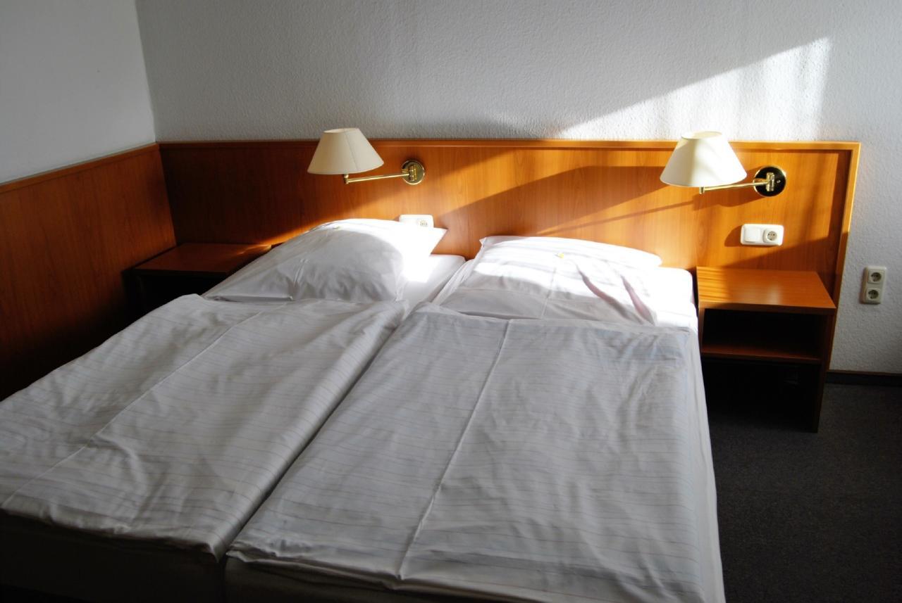 Hotel Neetzer Hof Quarto foto