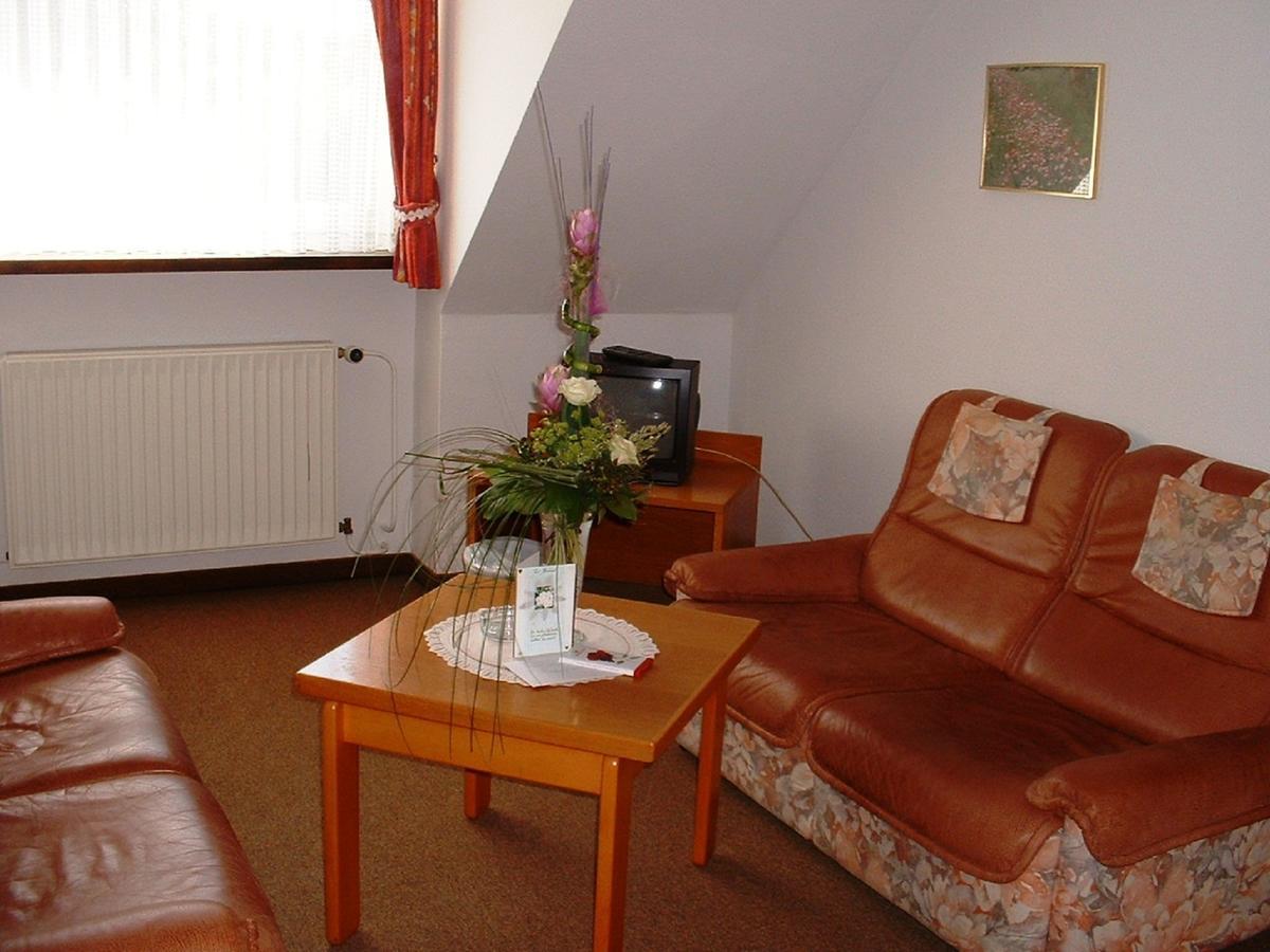 Hotel Neetzer Hof Quarto foto