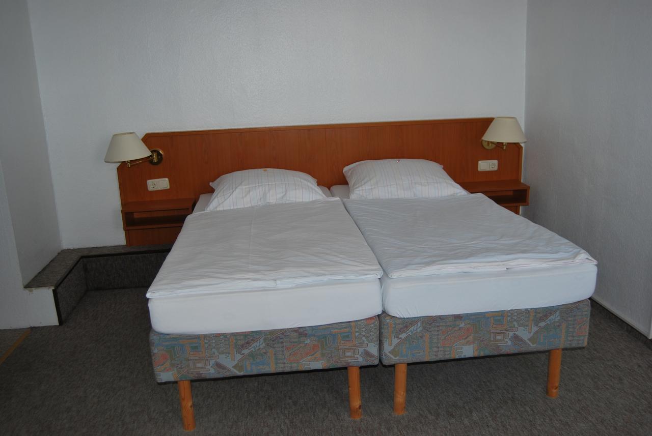Hotel Neetzer Hof Quarto foto